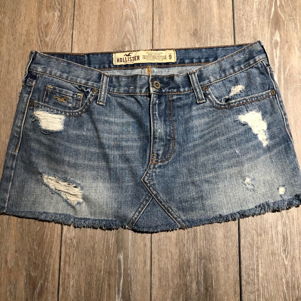 HOLLISTER JEAN SKIRT SIZE 9